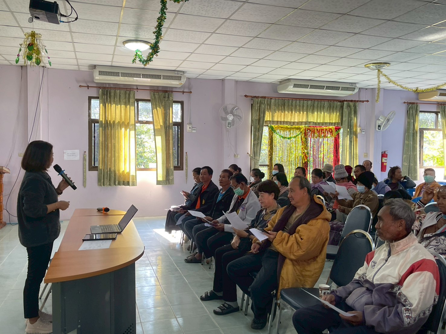 LINE ALBUM วิทยากร 260114 11