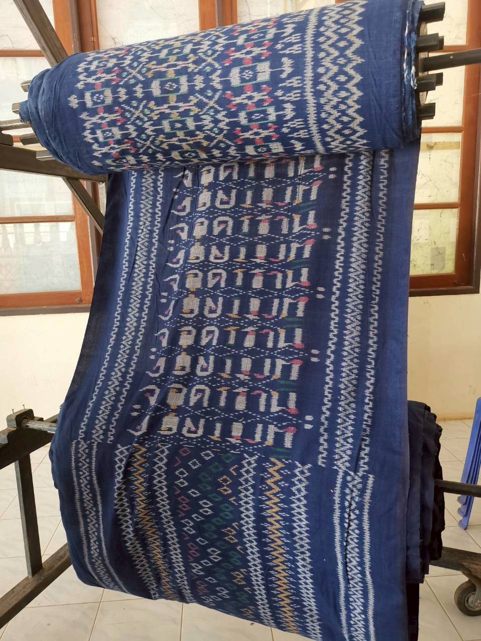 LINE ALBUM กลุ่มอาชีพ ผ้ามัดหมี่ 251015 18