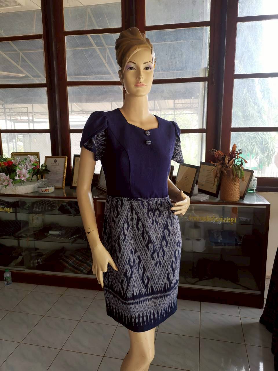 LINE ALBUM กลุ่มอาชีพ ผ้ามัดหมี่ 251015 23