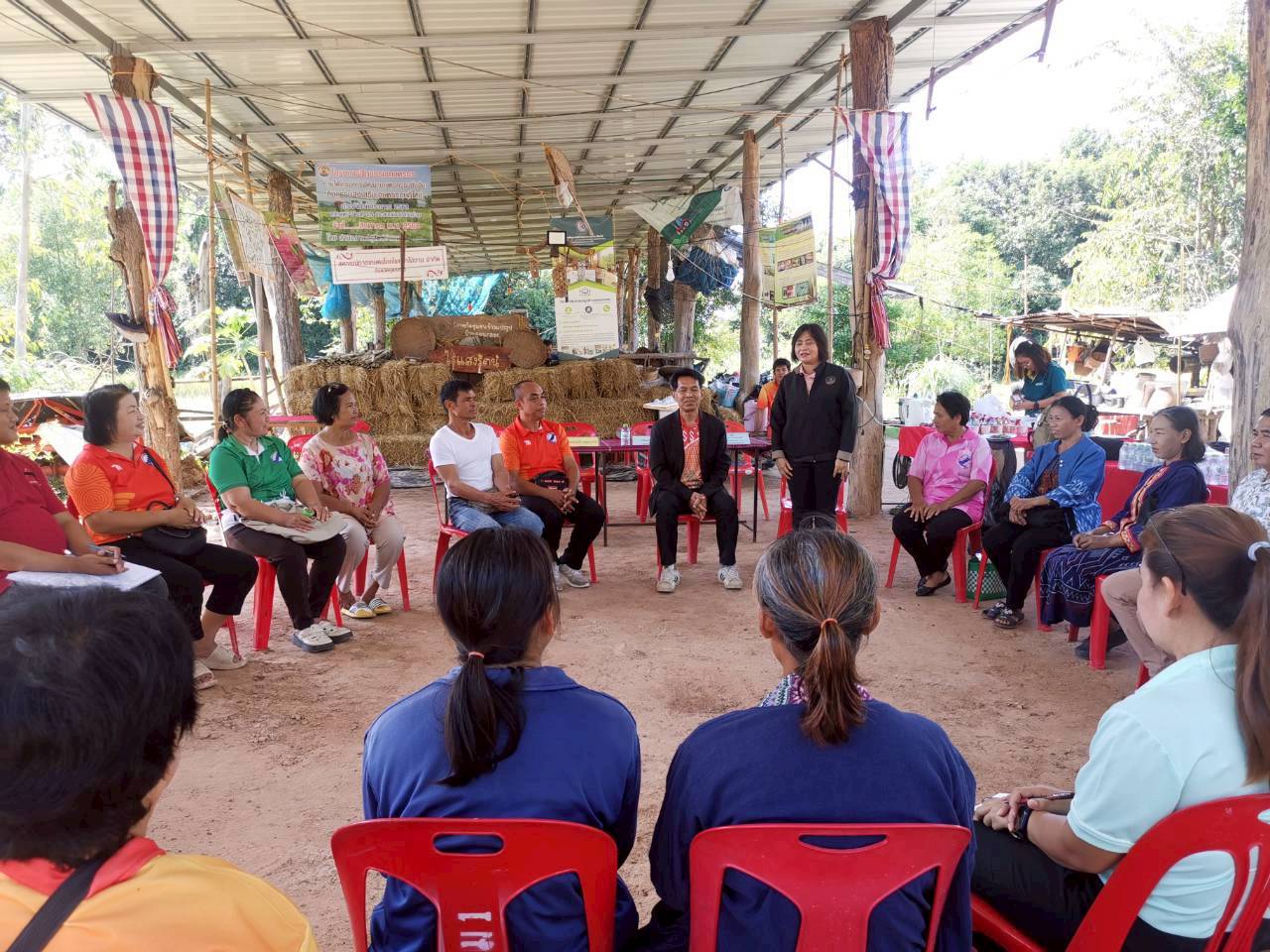 LINE ALBUM อบรมปลูกข้าวไรซ์เบอรี่ 251016 62