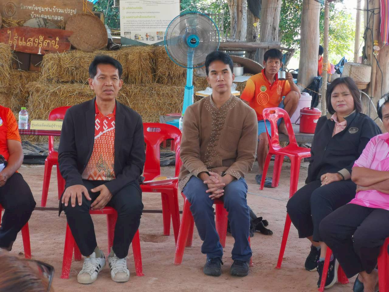 LINE ALBUM อบรมปลูกข้าวไรซ์เบอรี่ 251016 71