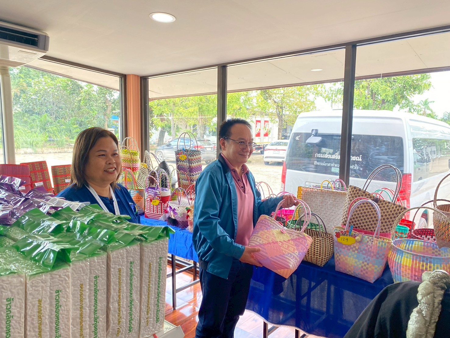 LINE ALBUM 180968 250918 39